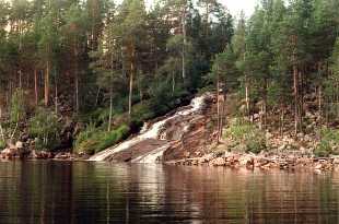 Wasserfall am Österdalälven'